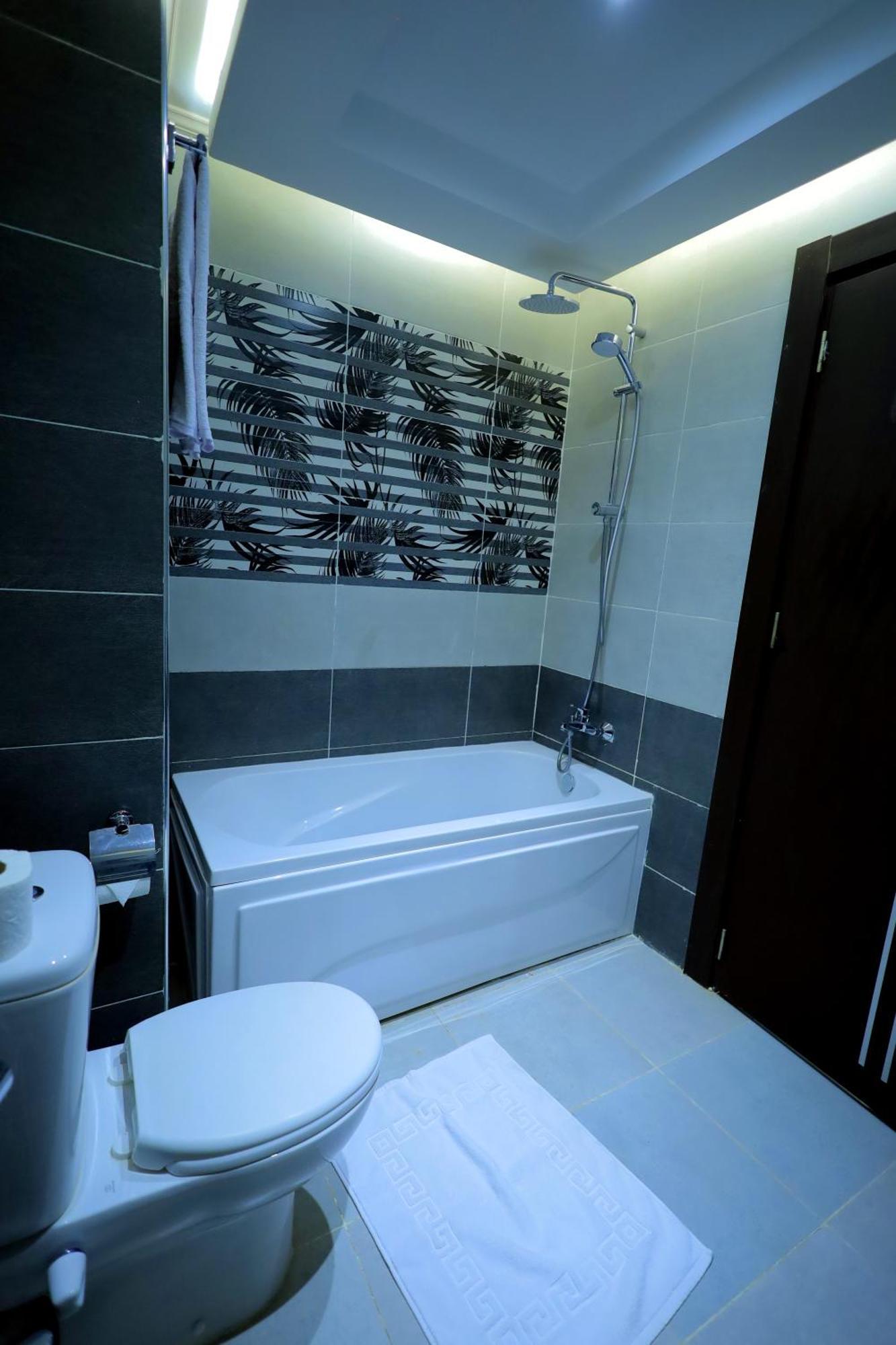Blue Lotus Nile Hotel 3*